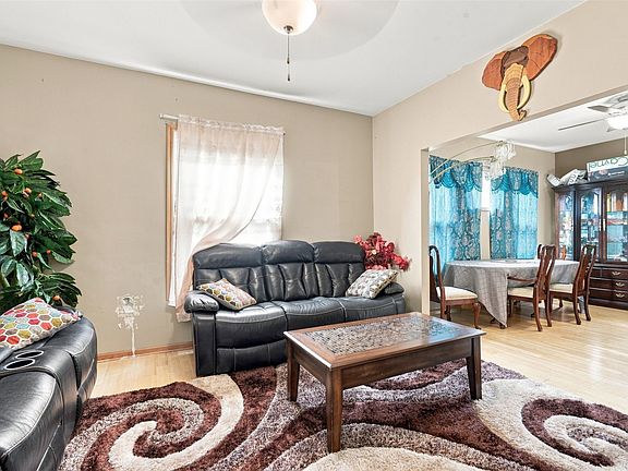 4th image of 408 6th Ave SW