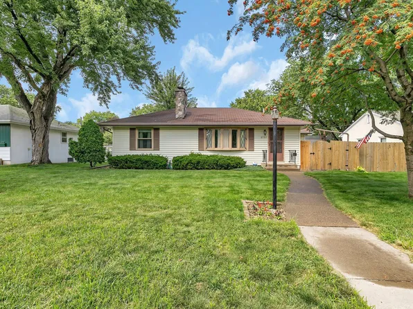 6722 Fairview Ave N, Crystal, MN 55428