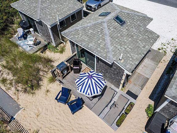 2nd image of 522 Shore Road UNIT 17