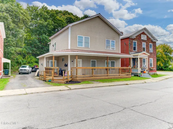 81 Mohawk Street, Canajoharie, NY 13317