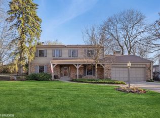 1451 Berkley Ct, Deerfield, IL 60015