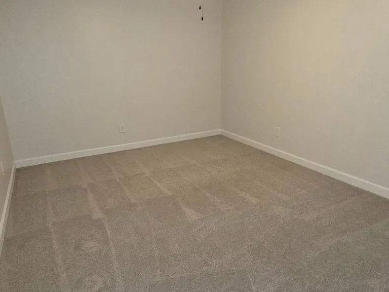 106 Lark Ct — Photo 14
