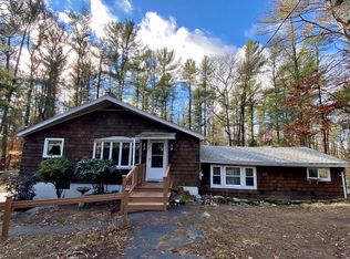 11 Azalea St, Lakeville, MA 02347