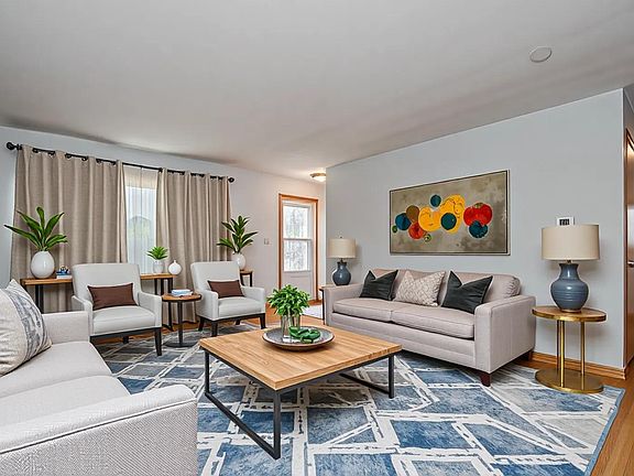 4th image of 2807 Carmac Rd