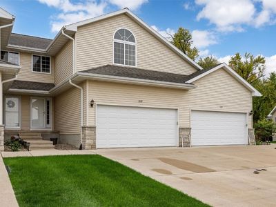 3337 Stoneview Cir SW, Cedar Rapids, IA, 52404