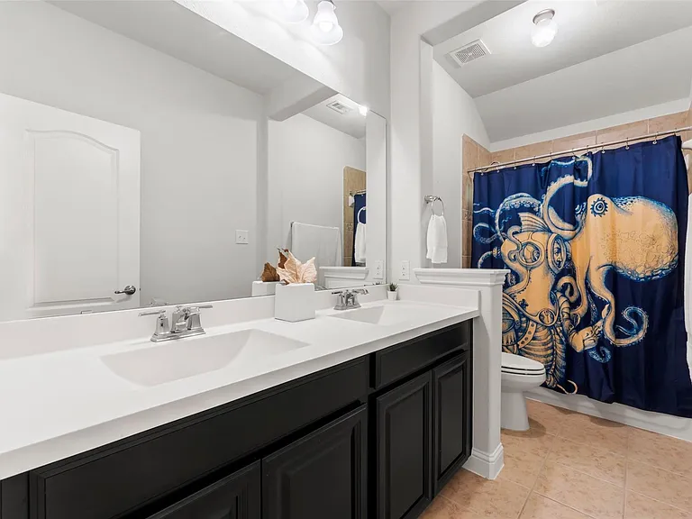 1053 Bat Hawk Ct — Photo 43