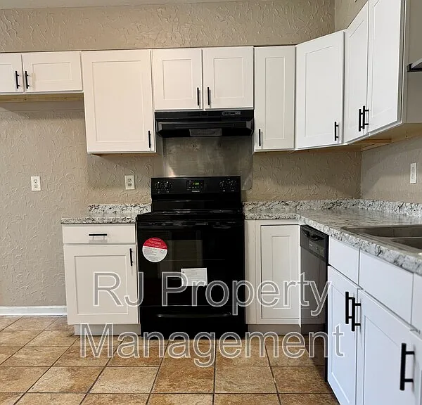 5368 Scottsdale Ave — Photo 12