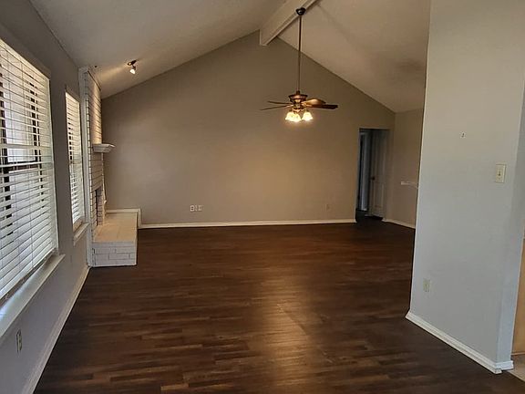 4th image of 2603 Bayberry Ln