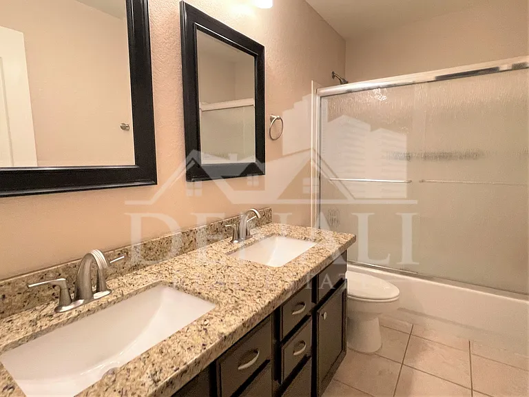 1121 S Western Skies Dr — Photo 22
