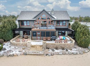 W5663 Castaway Dr, New Lisbon, WI 53950