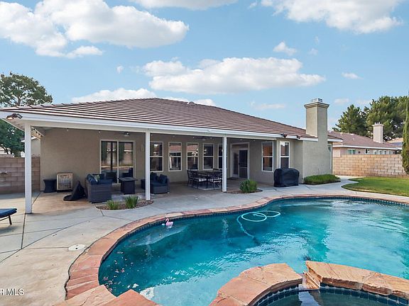 4th image of 43342 Windrose Ln