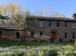 21590 Ravenna Dr, South Bend, IN 46628