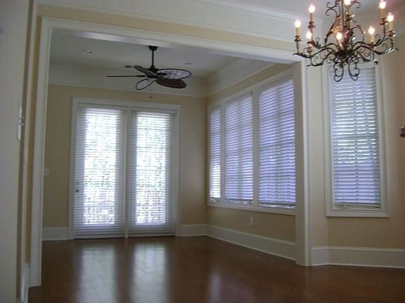 4th image of 156 Harbor Club Dr