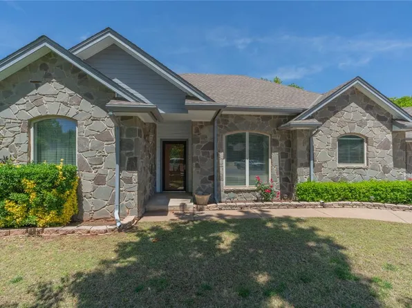 1801 Anadarko Pl, Edmond, OK 73013