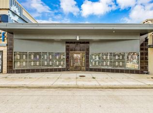 1919 N Main St, Houston, TX 77009