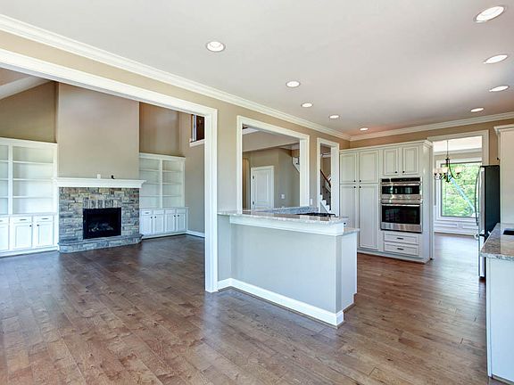 4th image of 12439 Cotton Blossom Ln