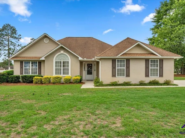 403 Westchester Dr, Dublin, GA 31021
