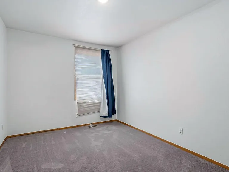 1857 Winchester Ct — Photo 15