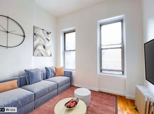 220 E 85th St, New York, NY 10028