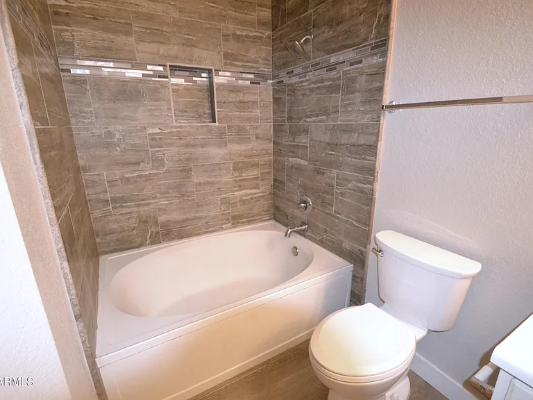 5401 E Van Buren St #2046 — Photo 17