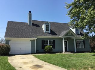 2726 Haversham Ct, Charlotte, NC 28216