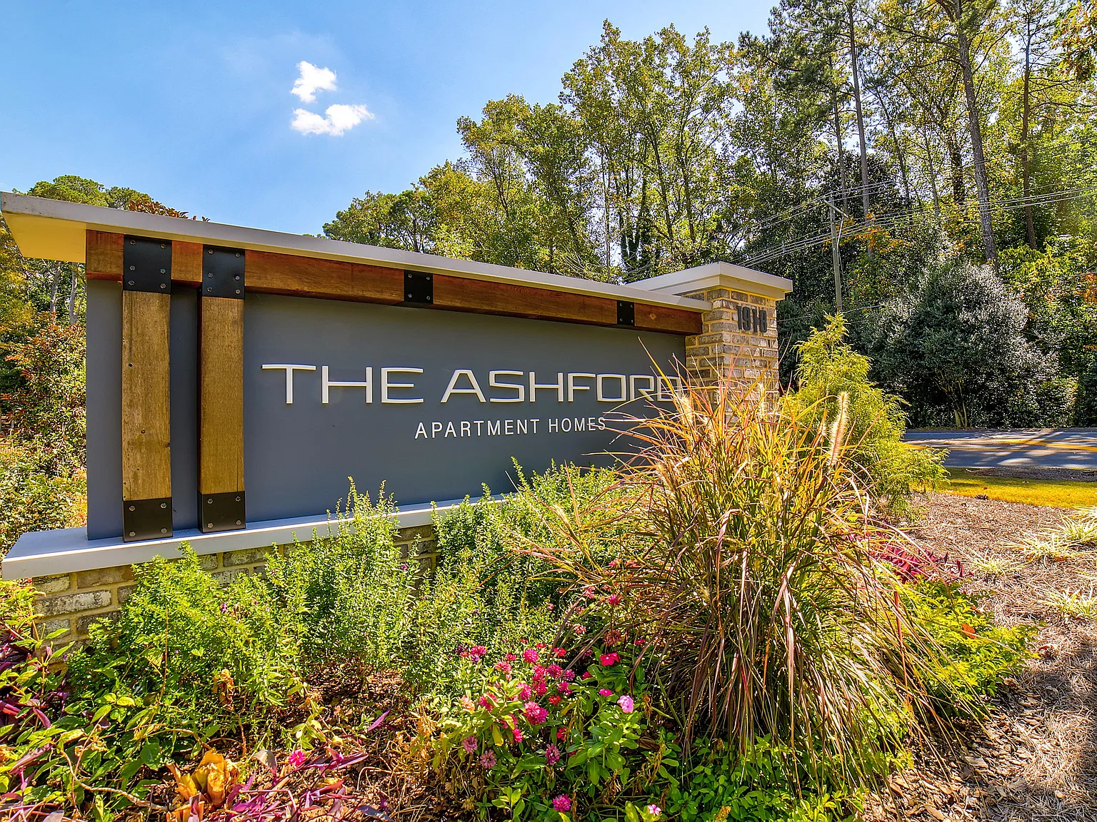 The Ashford — Photo 1