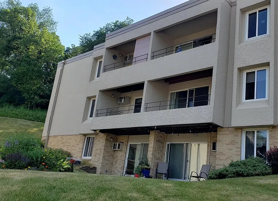 366 Elton Hills Dr NW #22