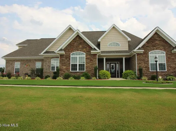 102 Mandarin Drive, Pikeville, NC 27863