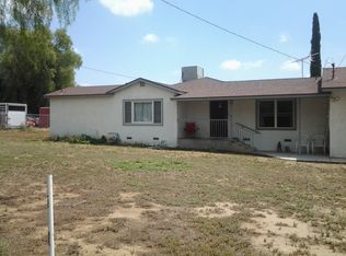 572 7th St, Norco, CA 92860