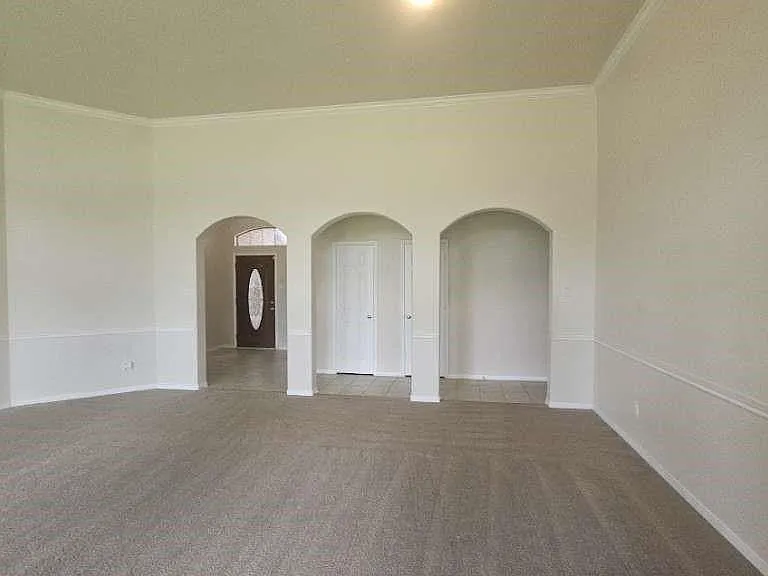 14902 Arvonshire Ct — Photo 11