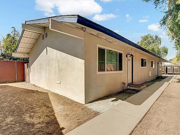 3rd image of 389 N Glenn Ave #101