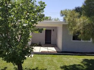 1050 W J14 Ave, Lancaster, CA 93534
