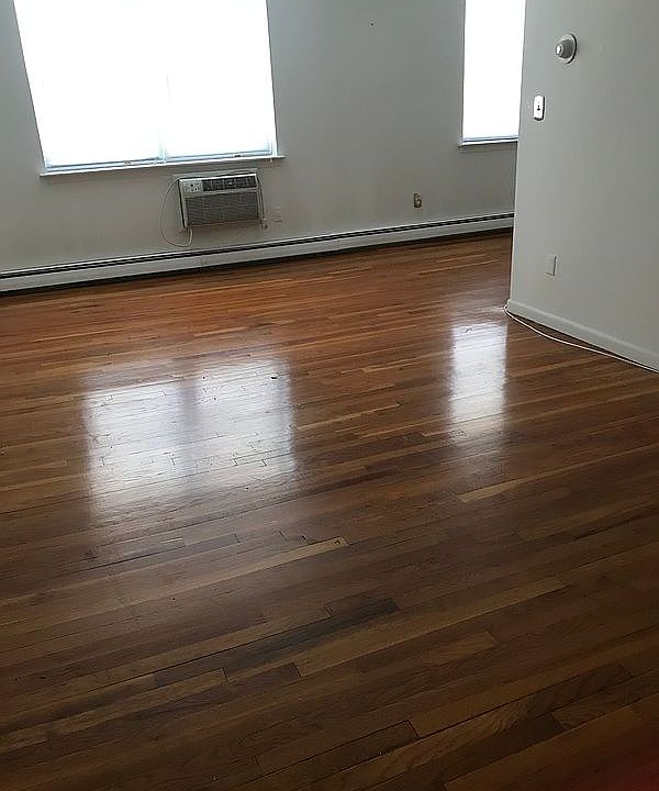 1st image of 34 Bay Ter APT 2E