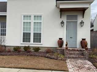 13203 Magnolia Square Dr, Central, LA 70818