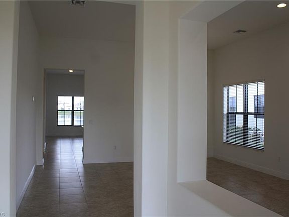 2nd image of 5210 Vizcaya St