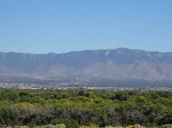 5008 Cinnamon Teal Hl NW, Albuquerque, NM 87120