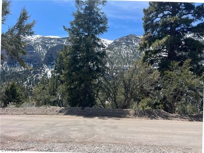 4887 Snow White Rd, Las Vegas, NV, 89124