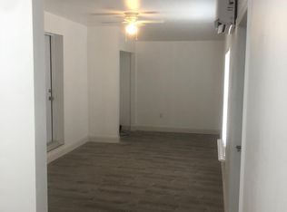 2813 Acapulco Dr #100, Hollywood, FL 33023
