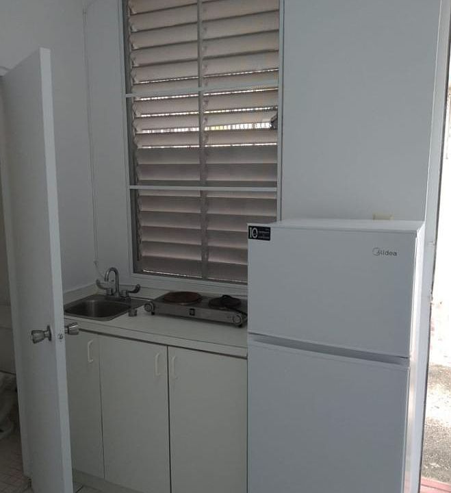 2nd image of 112 Calle Janer #3