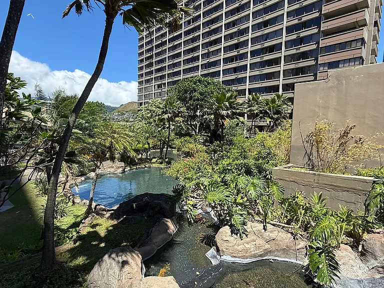 1255 Nuuanu Ave #E1614 — Photo 18