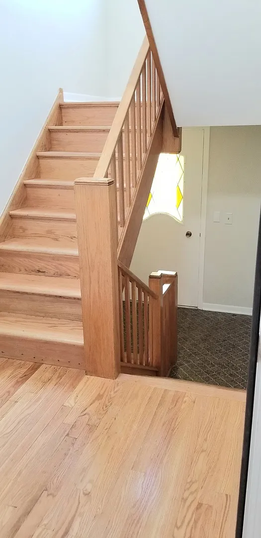 3 bed, 1250 sqft, $2,500 — Photo 2