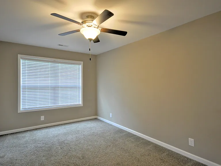 291 Alexander Blvd — Photo 16
