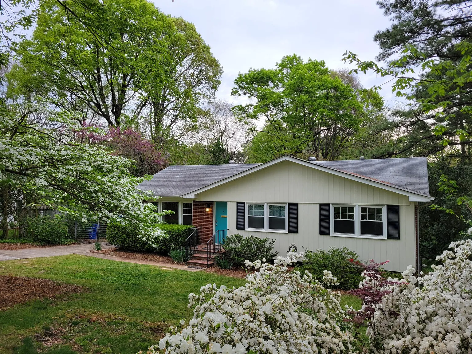 3 bed, 1600 sqft, $2,750 — Photo 1