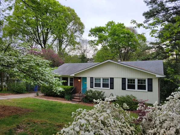 4712 Lakemont Dr, Raleigh, NC 27609
