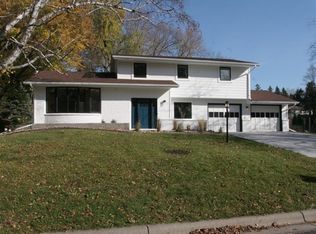 3164 Hafner Ct, Shoreview, MN 55126