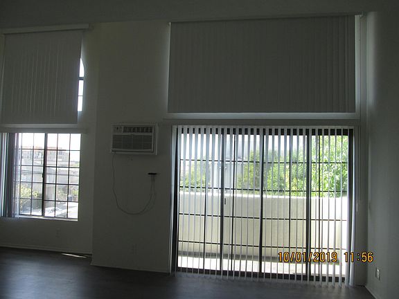 5th image of 3462 Mentone Ave APT 207