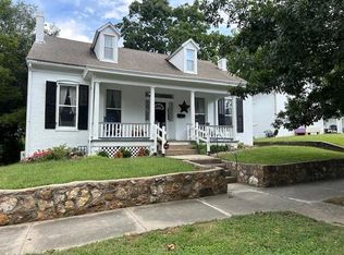 806 6th St, Boonville, MO 65233