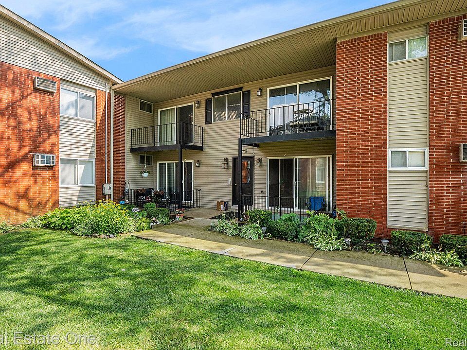 1st image of 4115 Benjamin Ave APT 6