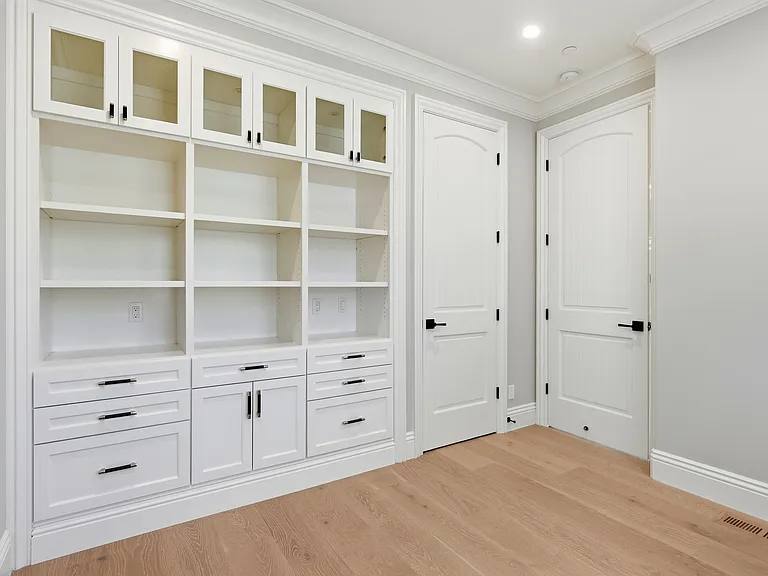 780 Stone Ln — Photo 14