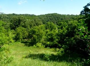 1275 Lindokken Rd, Mount Horeb, WI 53572